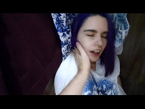 ❤️ Lorg mi mo sis anns a’ chlòsaid agus chuidich i cum Bhidio porn  aig porn gd.com-porn-hat.ru ☑